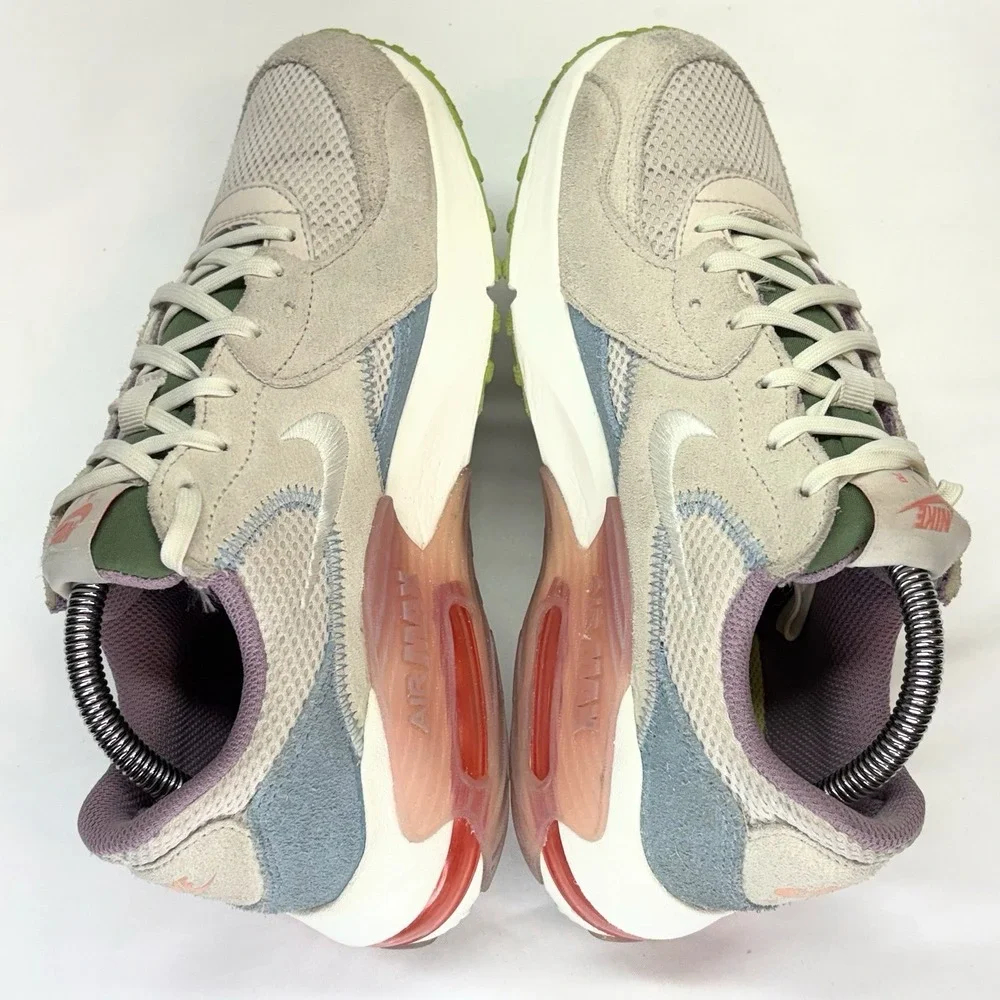Nike great preowned